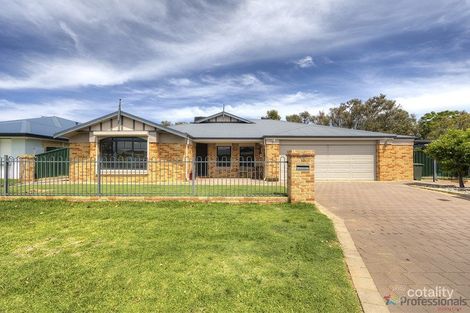 Property photo of 18 Warda Crescent Forrestfield WA 6058