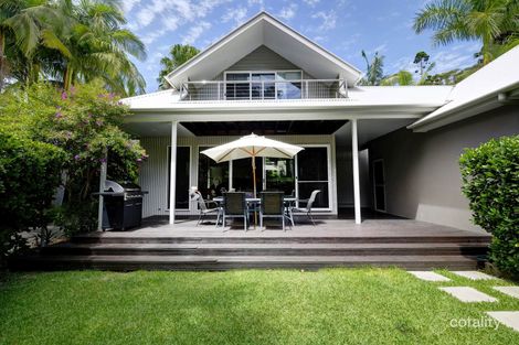 Property photo of 1/26 Lakeside Crescent Elizabeth Beach NSW 2428