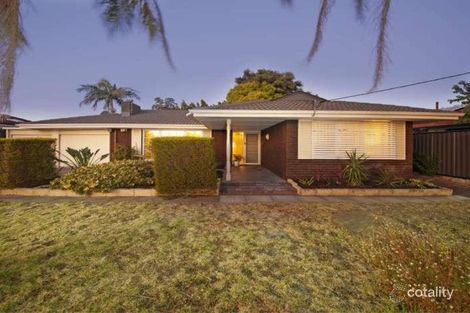 84 Carisbrooke St, Maddington, WA 6109