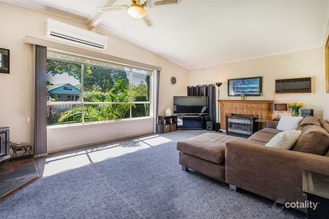 Property photo of 117 Rosslyn Avenue Seaford VIC 3198
