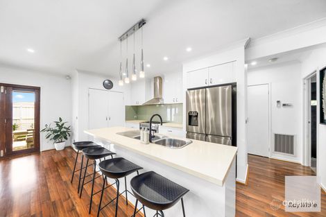 18 Annecy Bvd, Fraser Rise, VIC 3336