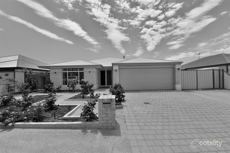 Property photo of 21 Bamburgh Turn Meadow Springs WA 6210