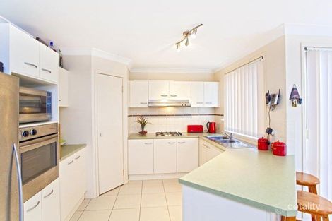 Property photo of 8 Hoddle Place West Hoxton NSW 2171