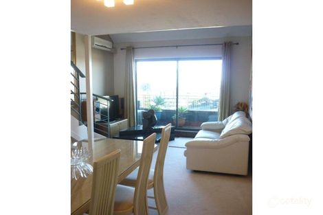 Property photo of 305/2 Macpherson Street Cremorne NSW 2090