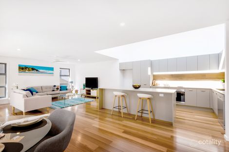 Property photo of 5 Pennant Lane Port Macquarie NSW 2444