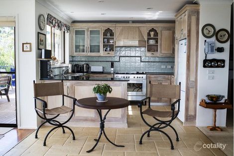 Property photo of 10 Booth Avenue Narrawallee NSW 2539