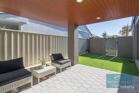 Property photo of 21A Jackson Avenue Karrinyup WA 6018