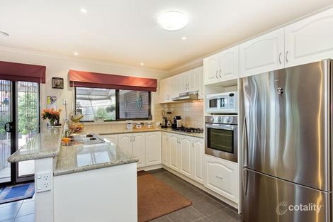 Property photo of 4 Petal Court South Morang VIC 3752