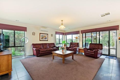 Property photo of 4 Petal Court South Morang VIC 3752