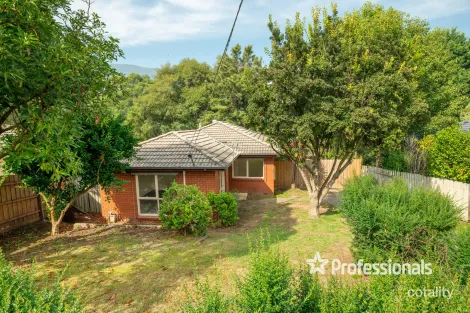 20 Carroll Ave, Millgrove, VIC 3799