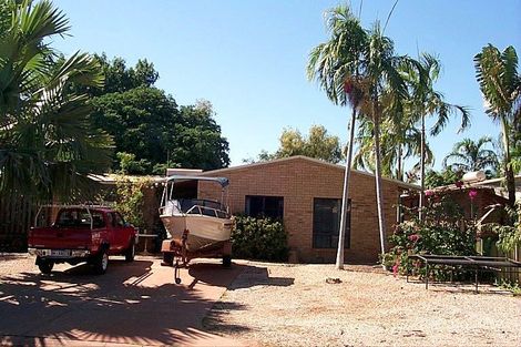 2 Drummond Pl, Cable Beach, WA 6726