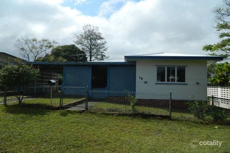 15 Hillcrest Ave, Nambour, QLD 4560