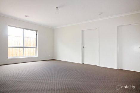 Property photo of 8 Ferrars Way Mickleham VIC 3064