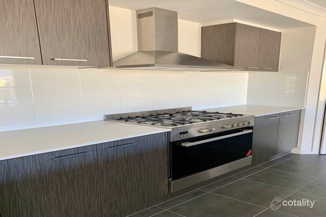 Property photo of 26 Oakridge Street Point Cook VIC 3030