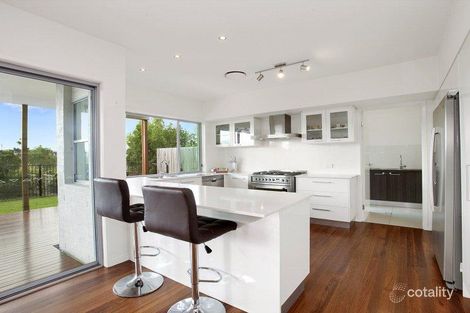 Property photo of 14 Brinley Place Sinnamon Park QLD 4073