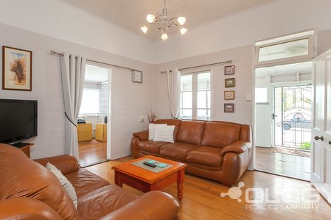 Property photo of 10 Bank Street Park Avenue QLD 4701