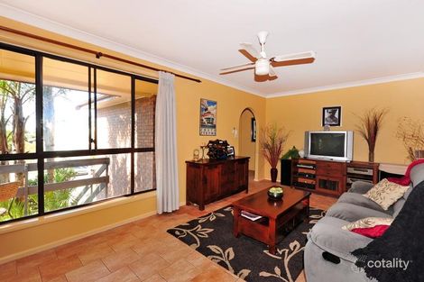 Property photo of 36 Seawind Terrace Berkeley Vale NSW 2261