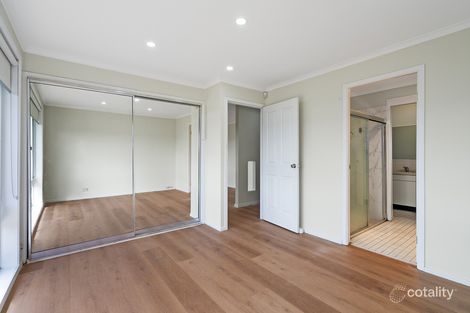 Property photo of 9 Barron Place Bossley Park NSW 2176