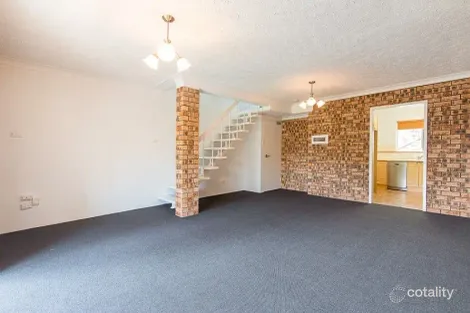 Property photo of 4/57 Nesca Parade The Hill NSW 2300