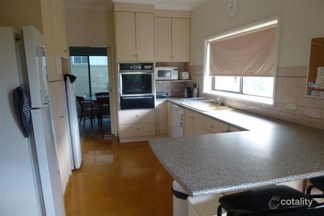 Property photo of 428 Parkview Crescent Lavington NSW 2641
