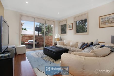 Property photo of 1/8 Crabapple Close Glen Waverley VIC 3150