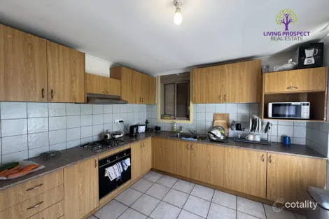 Property photo of 13 Hayden Crescent Albion VIC 3020