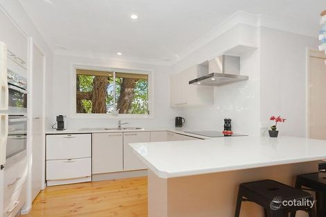 Property photo of 124 Francis Greenway Drive Cherrybrook NSW 2126