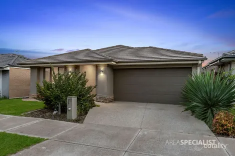 Property photo of 22 Kurrali Crescent Werribee VIC 3030