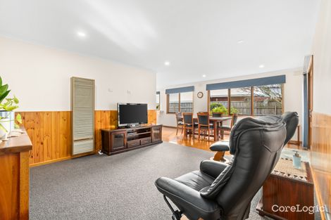 Property photo of 12 Wellington Drive Sale VIC 3850