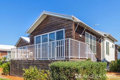 45 Seaside Cct, Caves Beach, NSW 2281