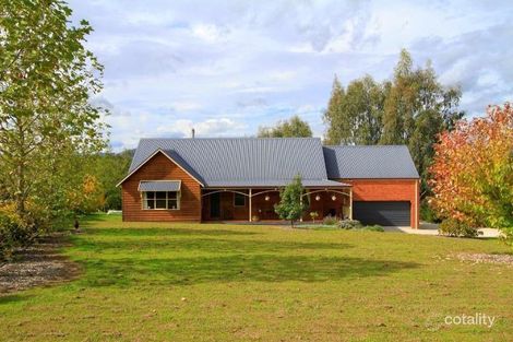 38 Michelle Dr, Kiewa, VIC 3691