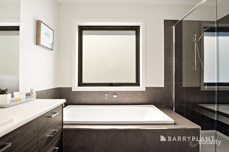 Property photo of 171 Second Avenue Rosebud VIC 3939