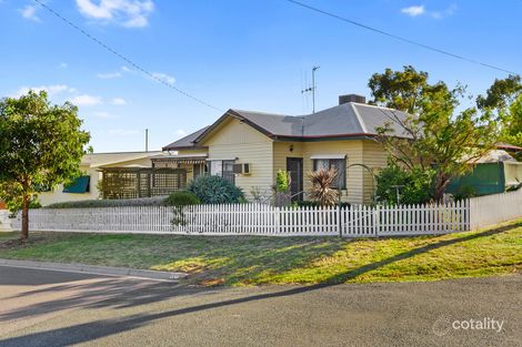 Property photo of 2 Bolt Street Long Gully VIC 3550