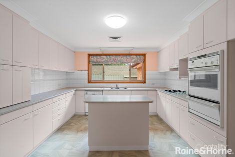 Property photo of 16 Pemberton Boulevard Lisarow NSW 2250