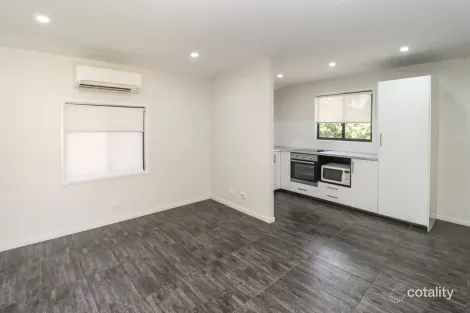 Property photo of 4/76 Buckley Avenue Parkside QLD 4825