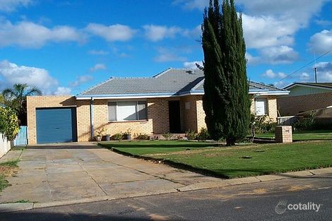 242 Seventh St, Wonthella, WA 6530