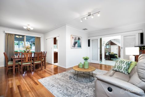 Property photo of 17 McComb Crescent Bayswater VIC 3153