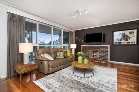 Property photo of 17 McComb Crescent Bayswater VIC 3153