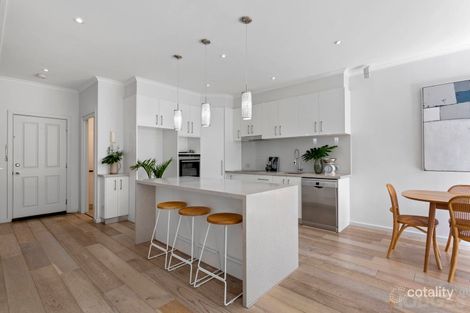 Property photo of 2/572 Hampton Street Hampton VIC 3188