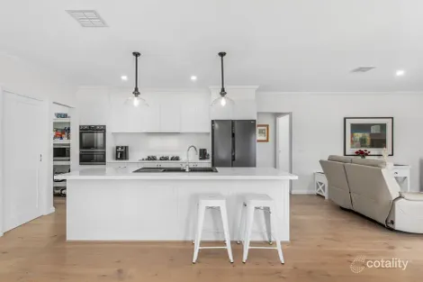 Property photo of 32 Knott Street Safety Beach VIC 3936