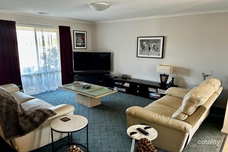 Property photo of 1 Chick Close Wangaratta VIC 3677