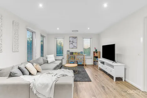Property photo of 5 Sunrise Place Rosebud VIC 3939