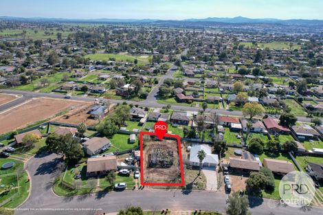 19 Kenny Dr, West Tamworth, NSW 2340