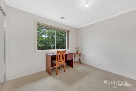 Property photo of 2 Flying Fox Terrace South Morang VIC 3752