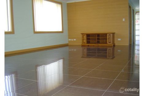 Property photo of 8 Lismore Street Pendle Hill NSW 2145