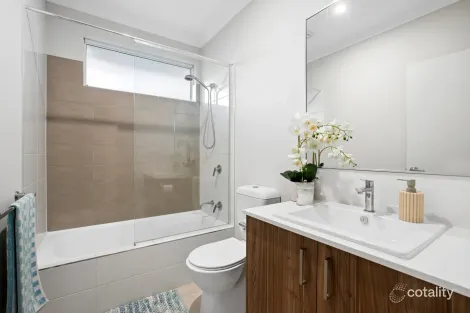 Property photo of 11 Piran Lane Coogee WA 6166