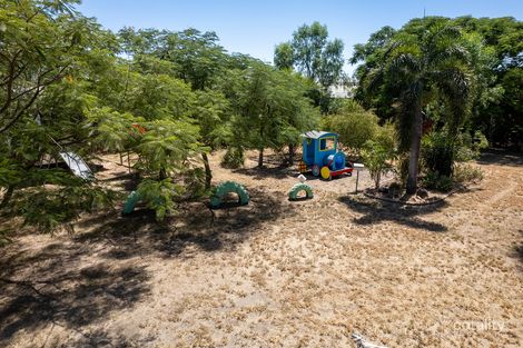 25 Slack Dr, Emerald, QLD 4720