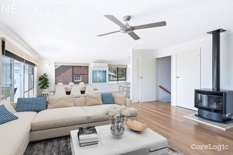 Property photo of 14 Westbury Place Devonport TAS 7310