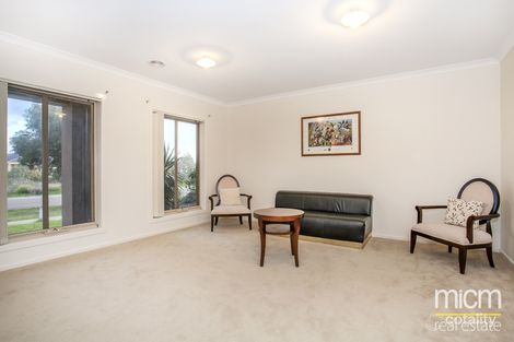 Property photo of 18 Umbrella Way Point Cook VIC 3030