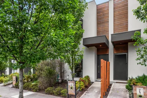 115 Waterhaven Bvd, Point Cook, VIC 3030